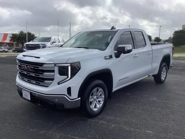 Certified Pre-Owned 2024 GMC Sierra 1500 SLE