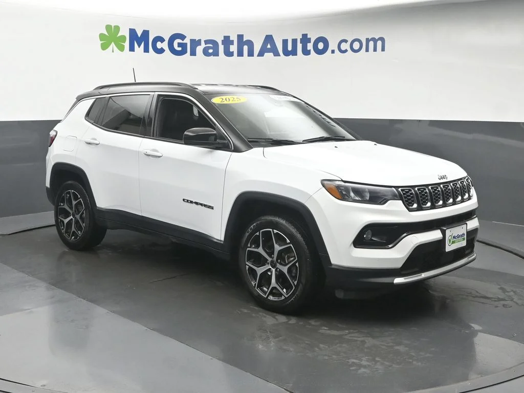 Certified Used 2025 White Jeep Limited image 2