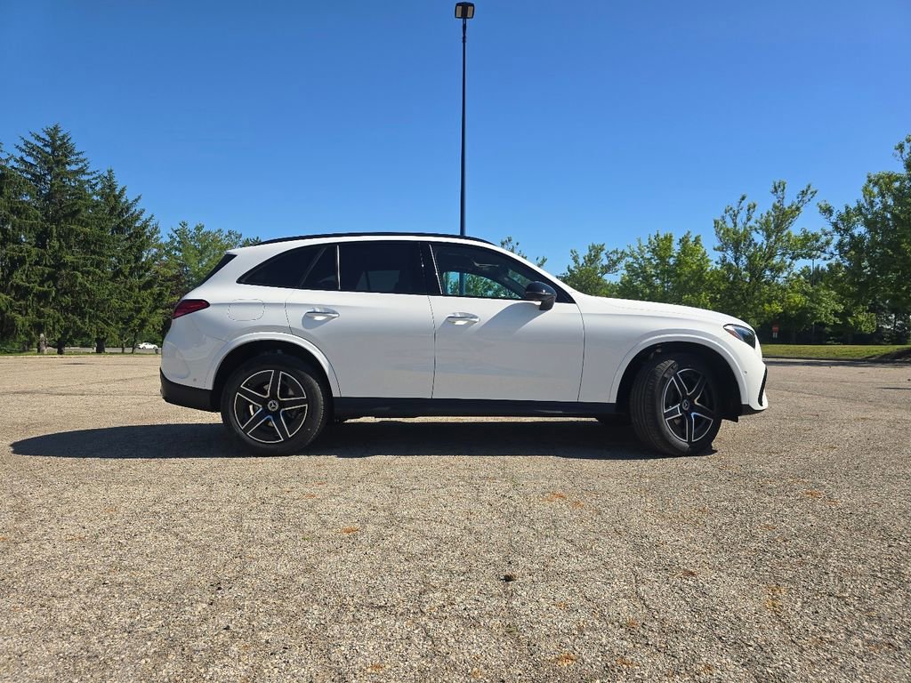 New 2026 Polar White Mercedes-Benz GLC 300 image 56