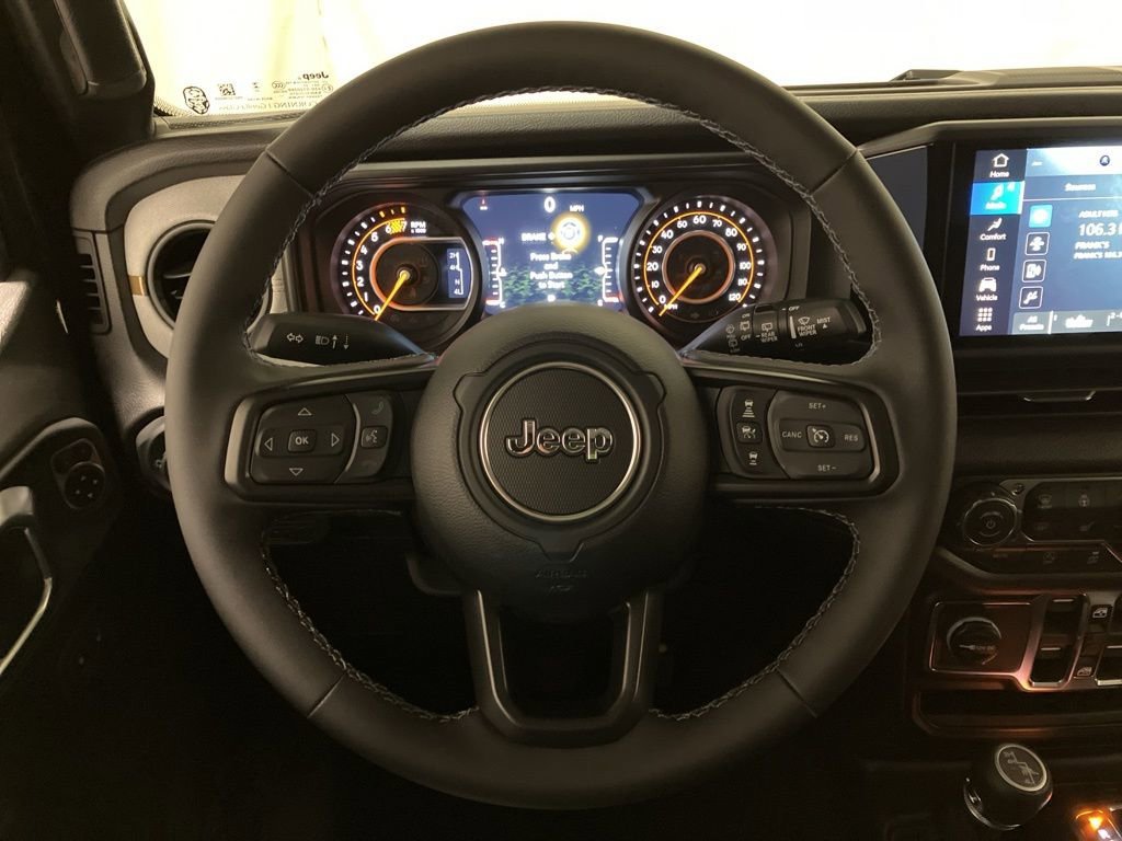 New 2026 Black Clear-Coat Exterior Paint Jeep Sport S image 3