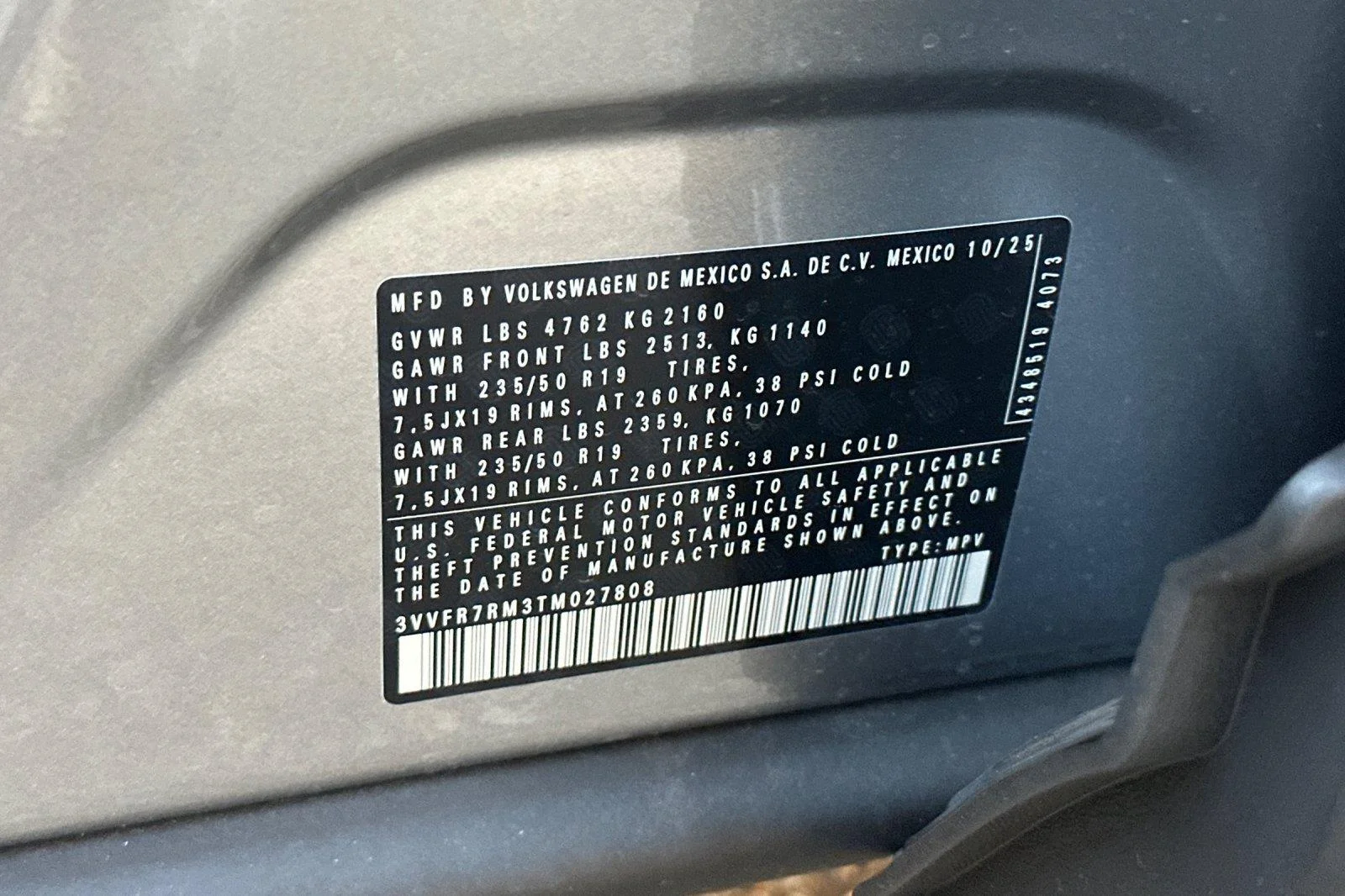 New 2026 Pyrite Silver Metallic Volkswagen SE image 27