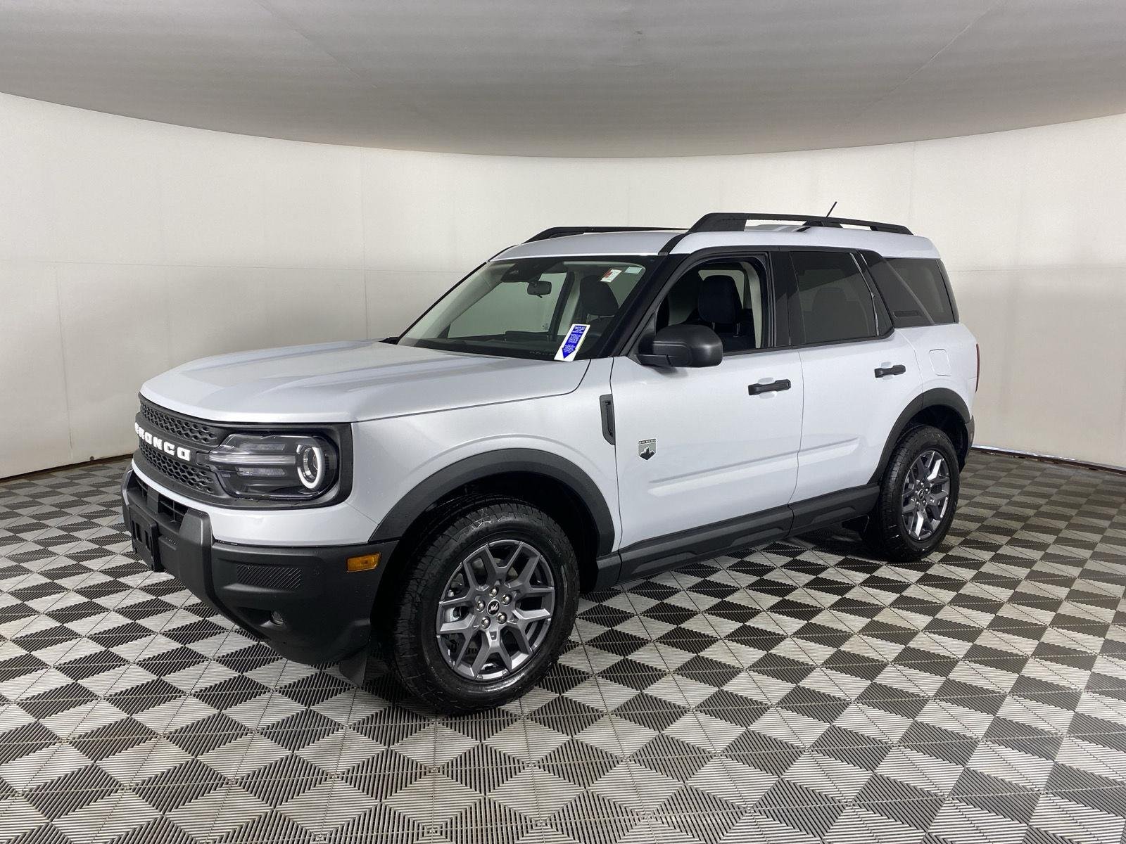 Used 2026 Space White Ford Big Bend image 3