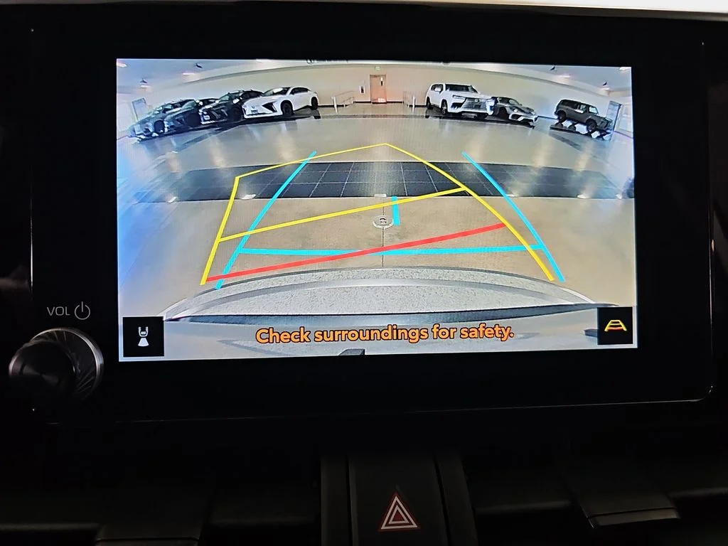 Used 2025 Silver Toyota XLE image 24