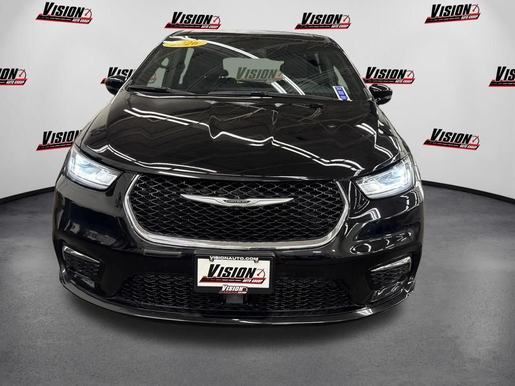 Used 2026 Black Chrysler Select image 2