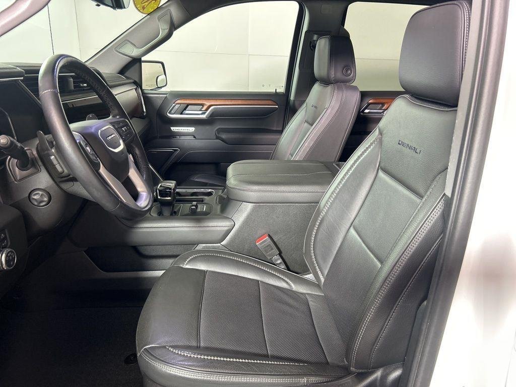 Used 2023 White Frost GMC Denali image 20