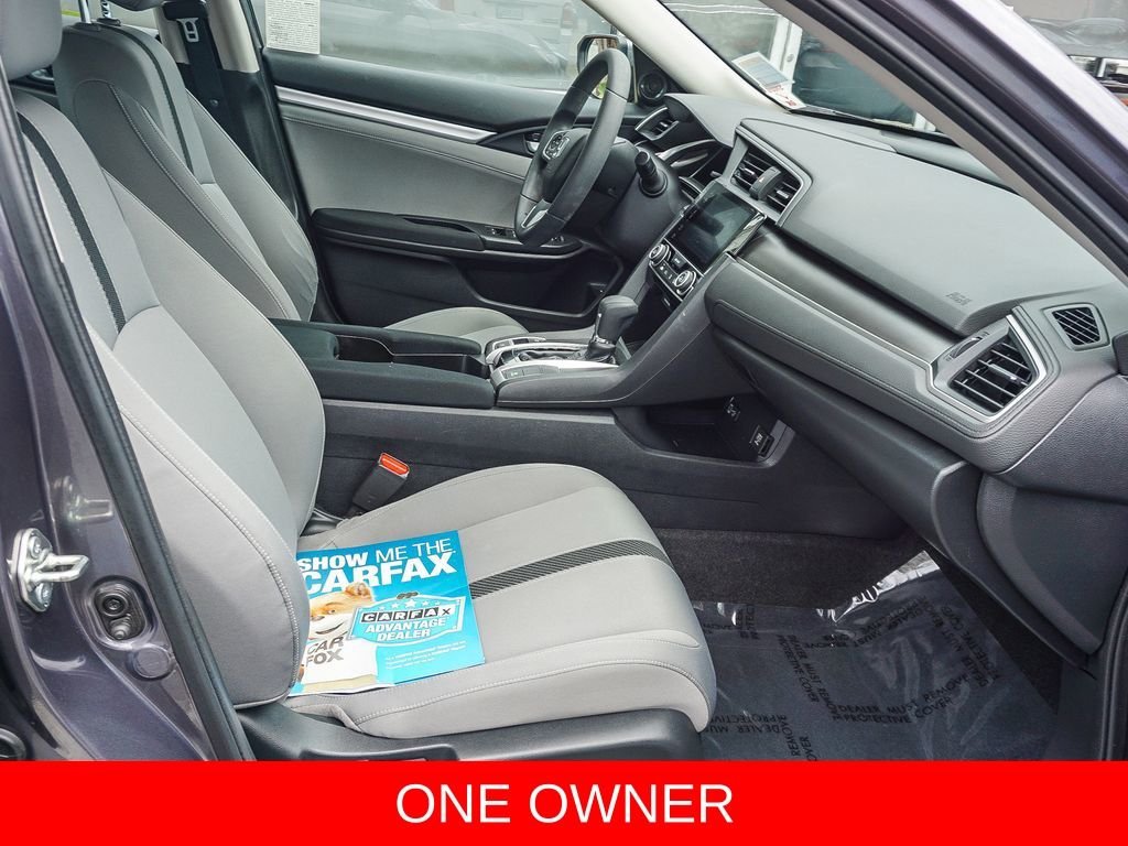 Used 2016  Honda EX image 12
