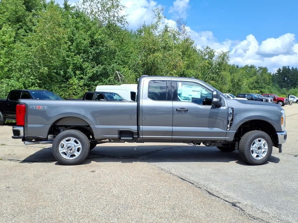 New 2026 Carbonized Gray Metallic Ford F-350® XLT image 4