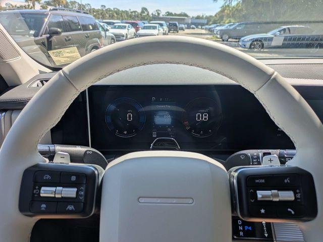 New 2027 Silver Hyundai SEL FWD image 30