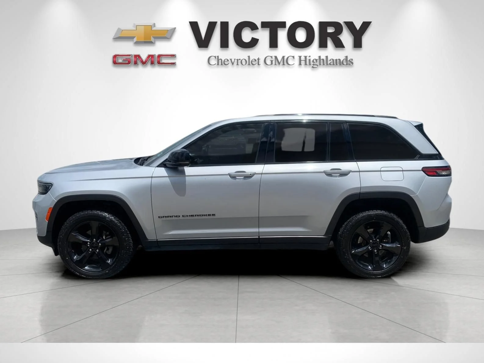 2023 Jeep Grand Cherokee Altitude - Photo 6