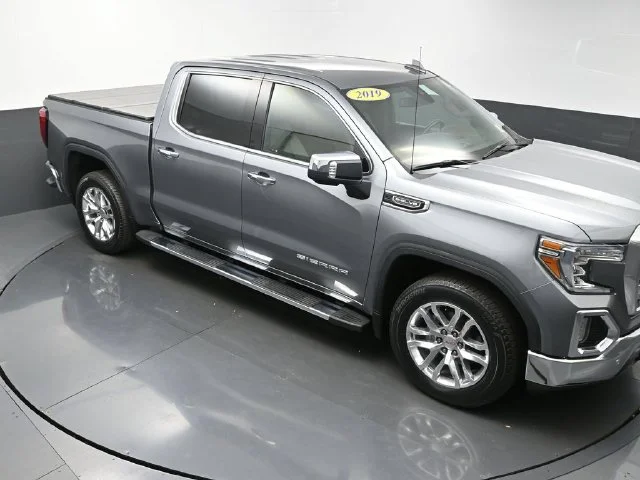 Used 2019 Gray GMC SLT image 49
