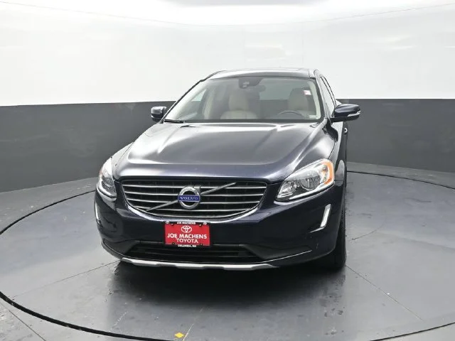 Used 2016 Blue Volvo T6 Drive-E image 2