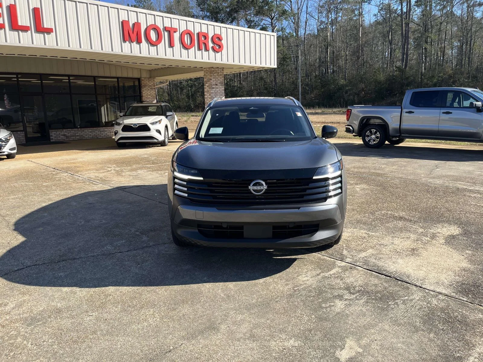 New 2026 GUN METALLIC Nissan SV FWD image 2
