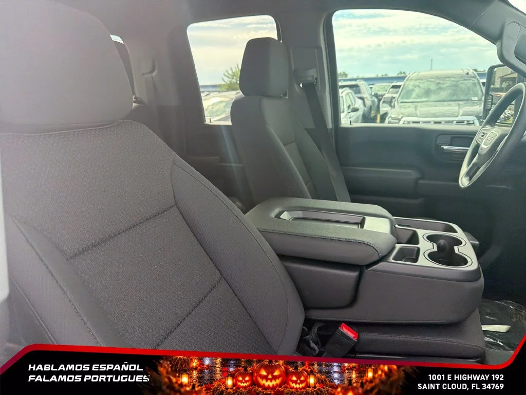 New 2026 Summit White GMC Pro image 31