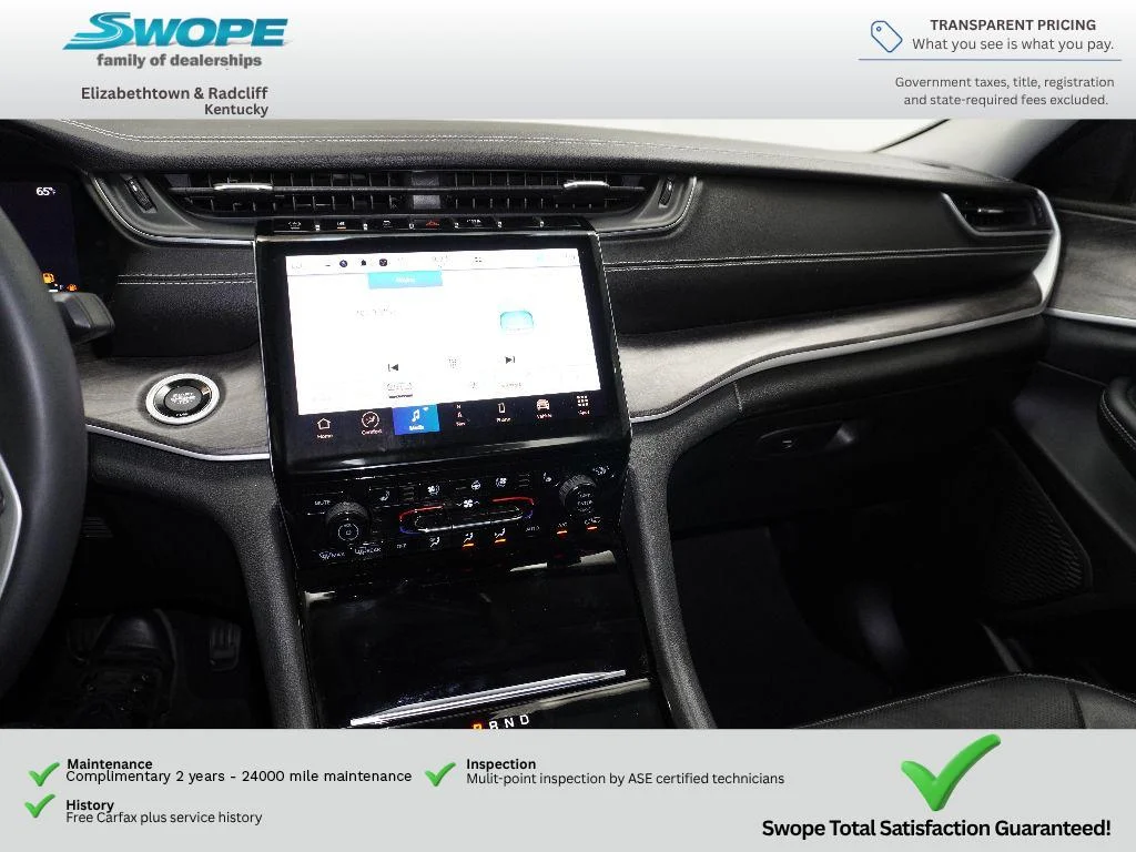 Certified Used 2023 Bright White Clearcoat Jeep Limited image 18