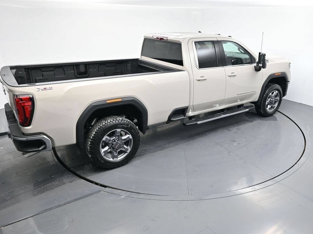 2026 GMC Sierra 3500HD SLE - Photo 7