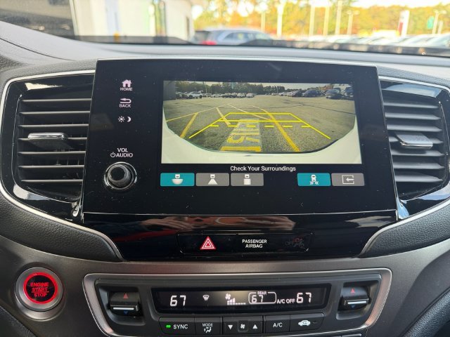 Used 2023 White Honda EX-L image 20