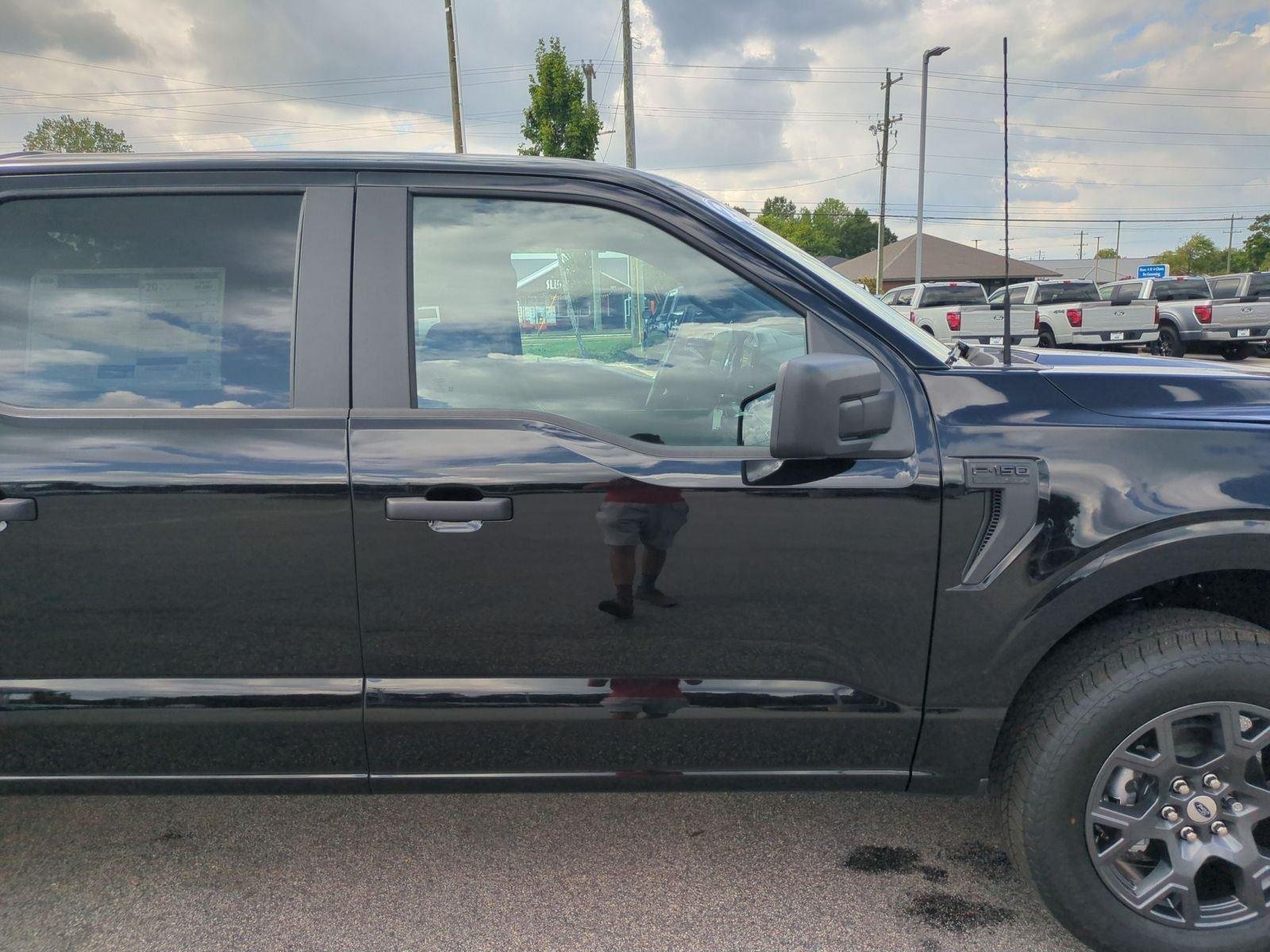 New 2026 Agate Black Ford STX image 34
