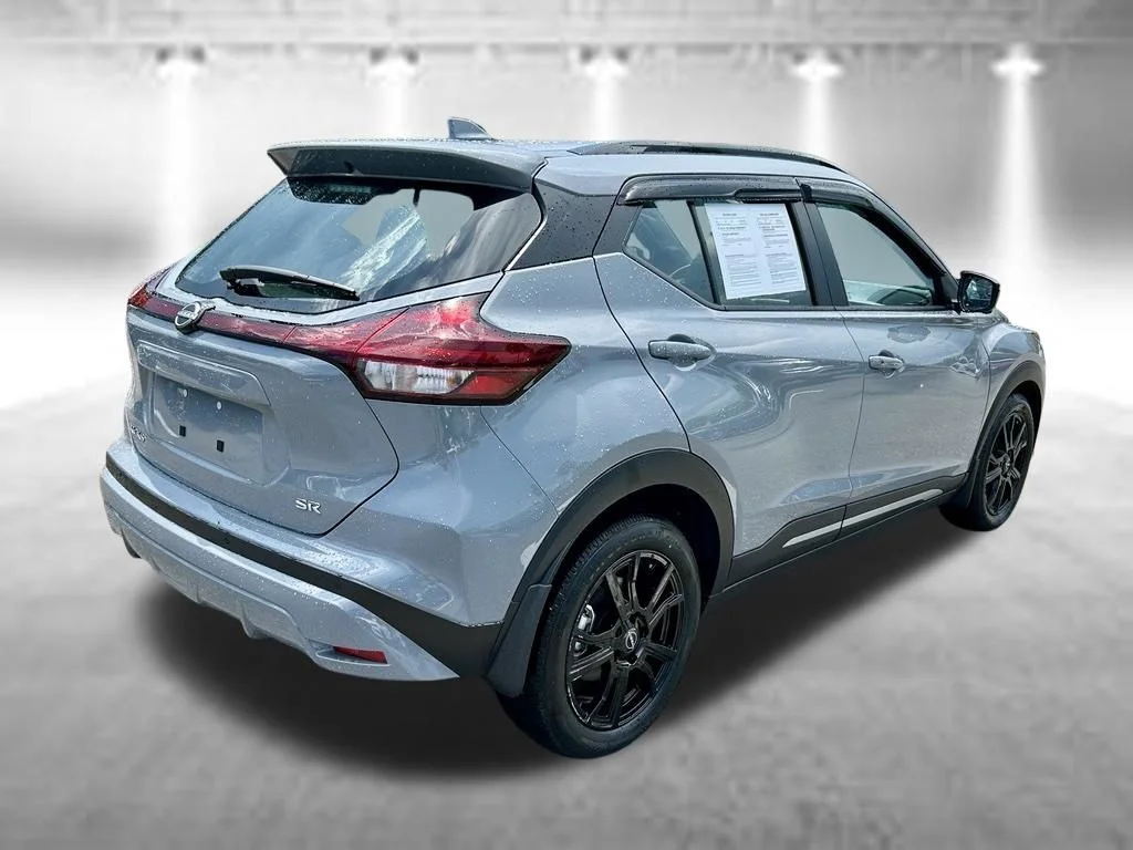 Used 2024 Boulder Gray Metallic Nissan SR image 6