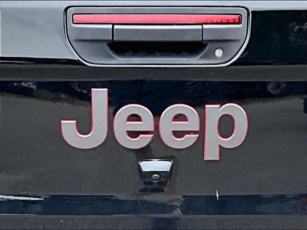 Used 2024 Black Jeep Rubicon image 10