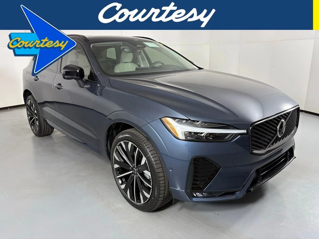 2026 Volvo XC60 B5 Ultra Dark AWD's photo