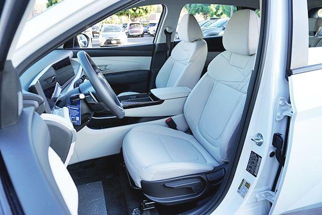 New 2026 White Hyundai Blue image 17