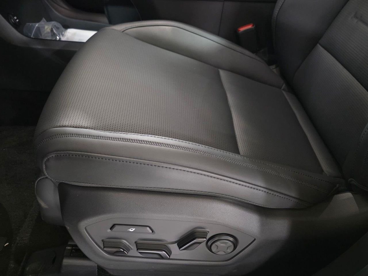 2026 Hyundai Santa Fe Calligraphy - Photo 25