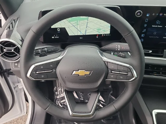 New 2027 Summit White Chevrolet LT image 29