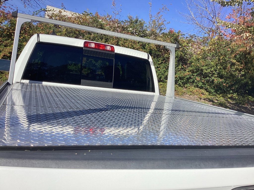 Used 2018 White Ram Laramie image 9