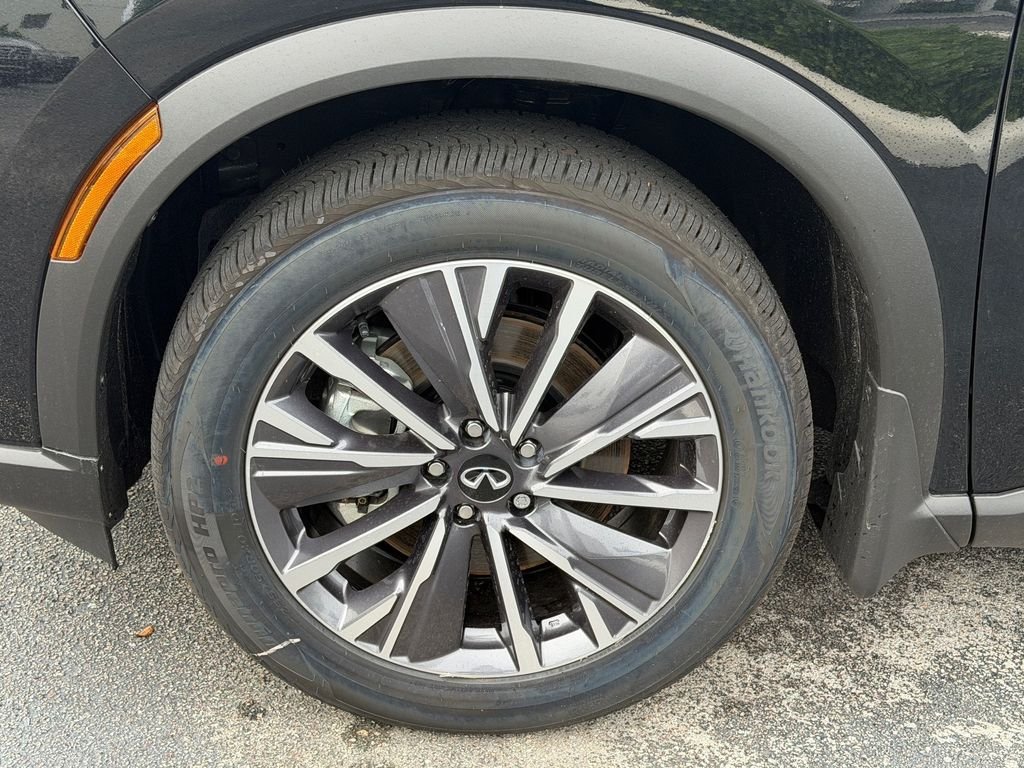 2027 INFINITI QX60 LUXE - Photo 11
