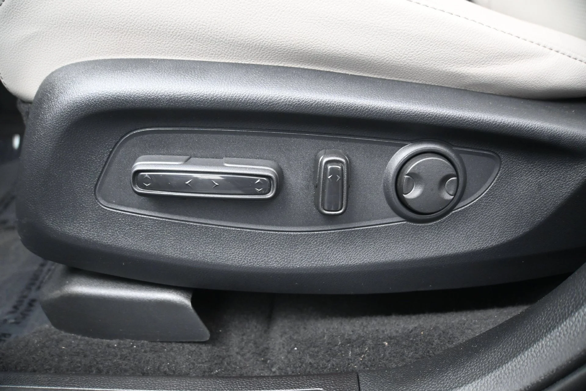 Used 2025  Honda 5D WAGON EX-L AWD image 22