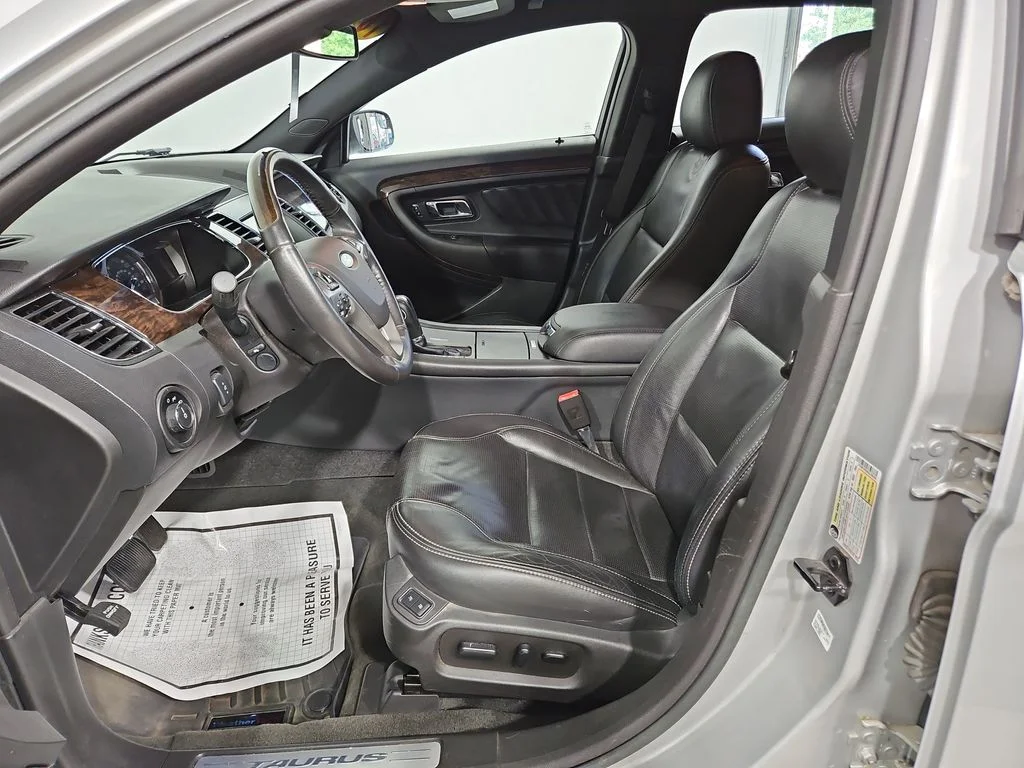 Used 2016 Ingot Silver Ford Limited image 10