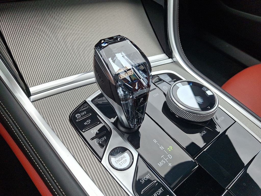 2026 BMW 8 Series 840i - Photo 16