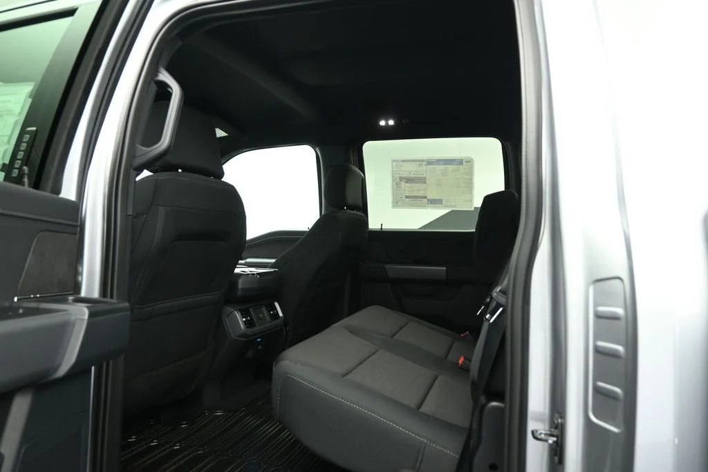 New 2026 Iconic Silver Metallic Ford XLT image 16