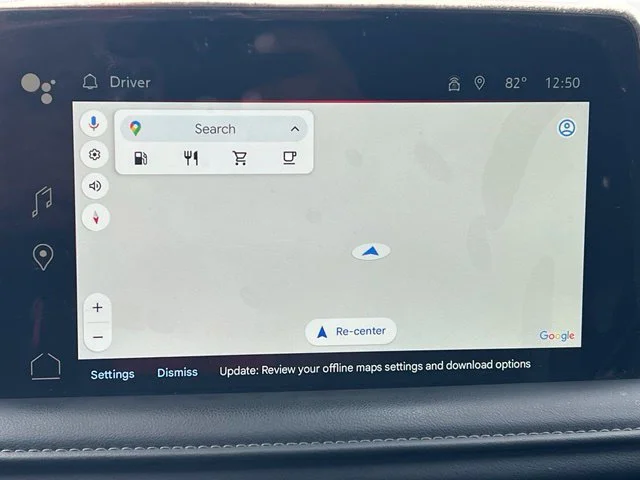 Used 2024 Summit White GMC SLE image 11