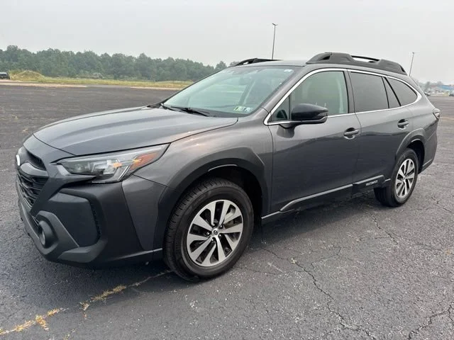 Used 2024  Subaru Premium image 1