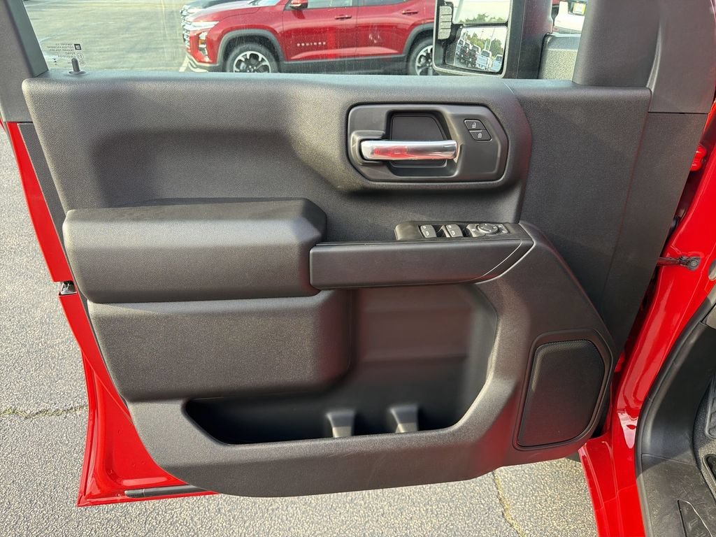 2026 Chevrolet Silverado 2500 HD Custom - Photo 12