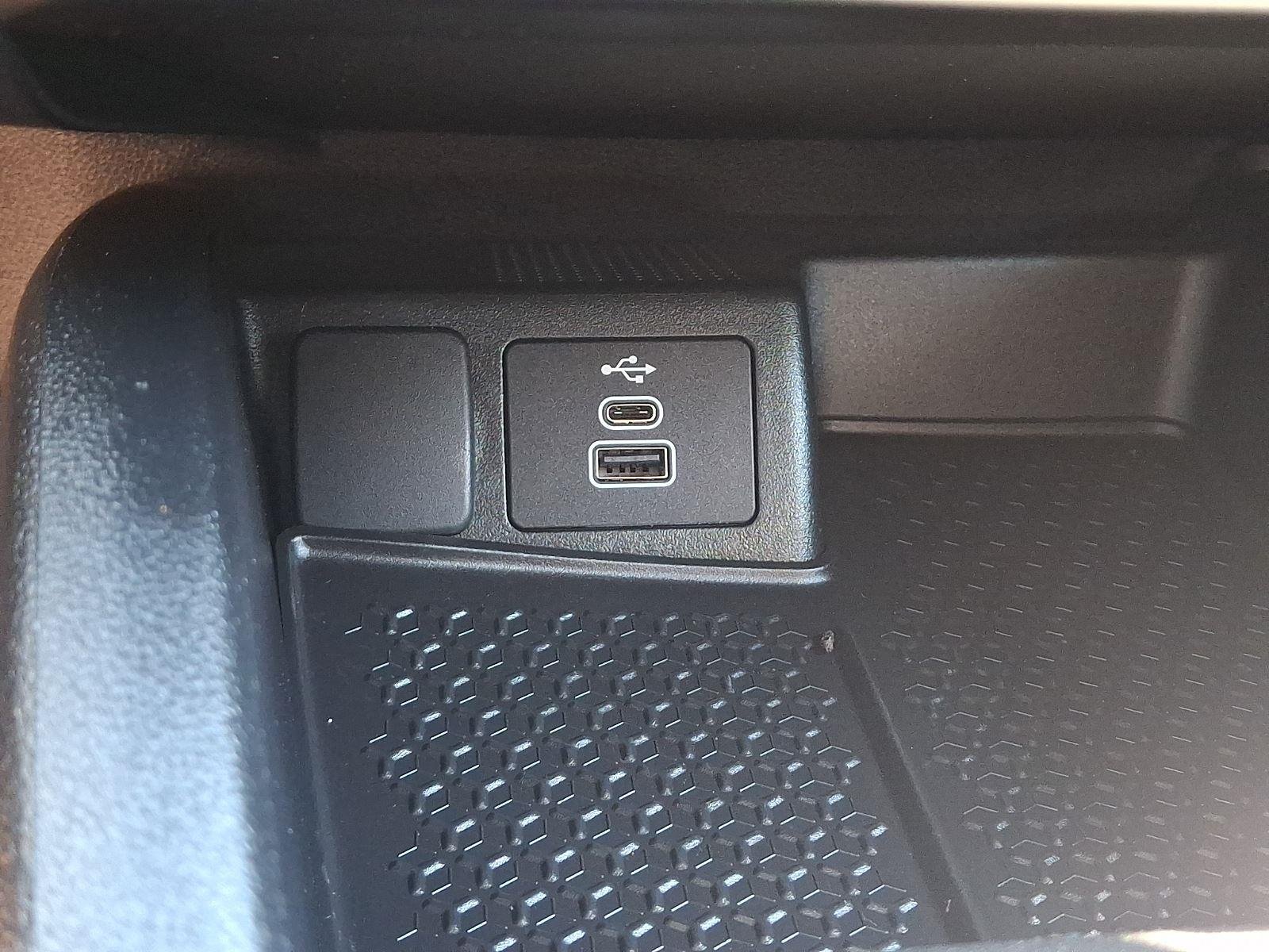 New 2026 Carbonized Gray Metallic Ford Outer Banks® image 15