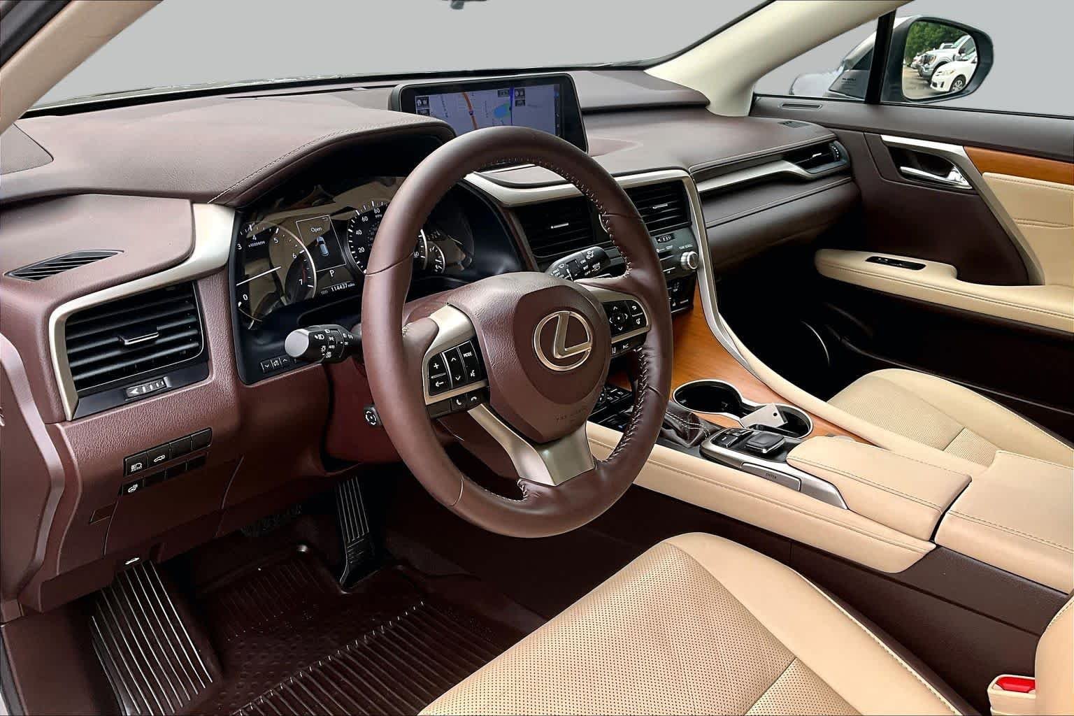 Used 2017 Atomic Silver Lexus  image 17