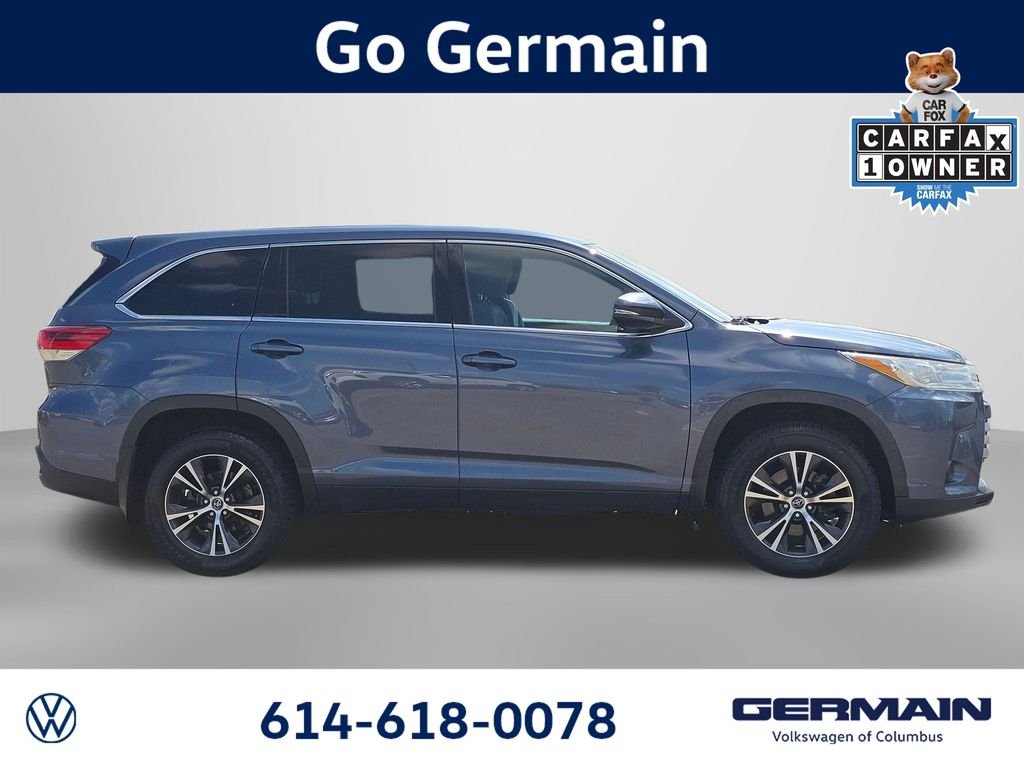 Used 2019 Shoreline Mist Toyota LE image 5