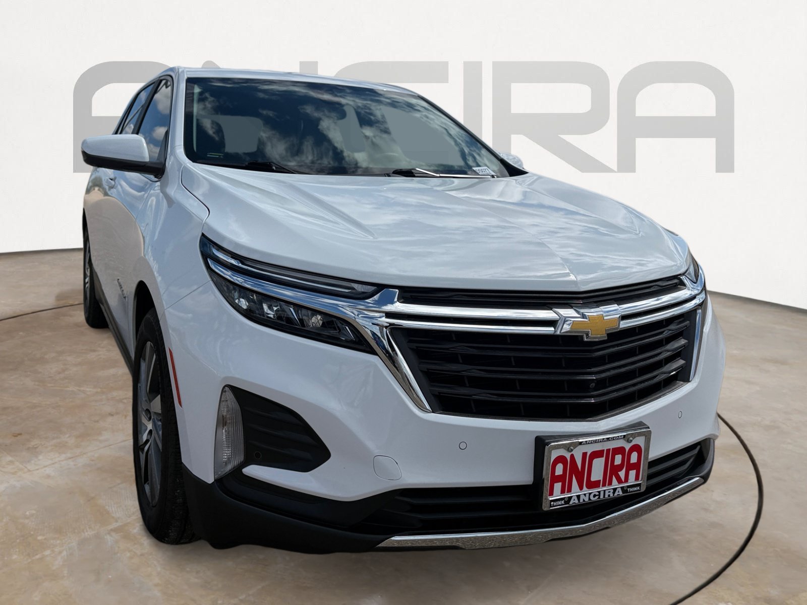 Used 2024 Summit White Chevrolet LT image 6