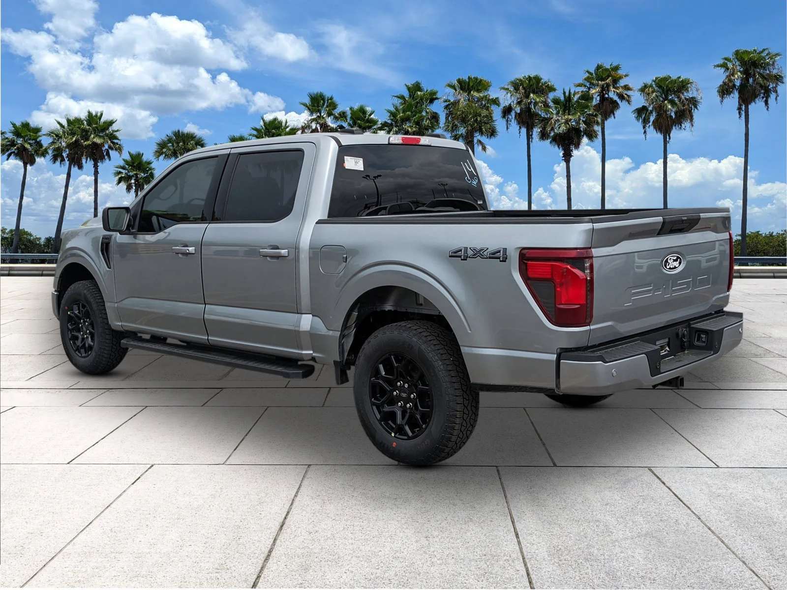 New 2026 Iconic Silver Metallic Ford XLT image 5