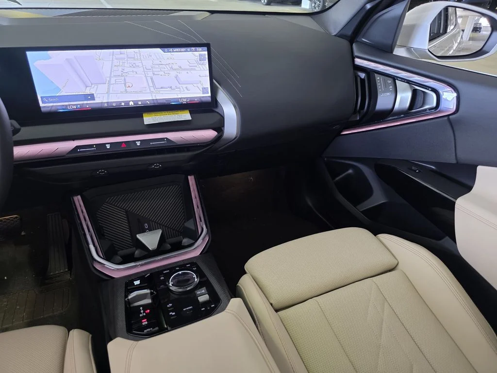 New 2026 White BMW 30 xDrive image 10