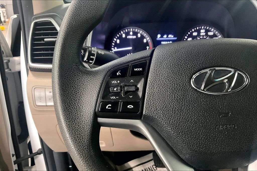 Used 2020 White Hyundai SEL image 18