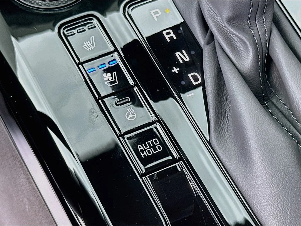 New 2026 Interstellar Gray Kia SX image 21