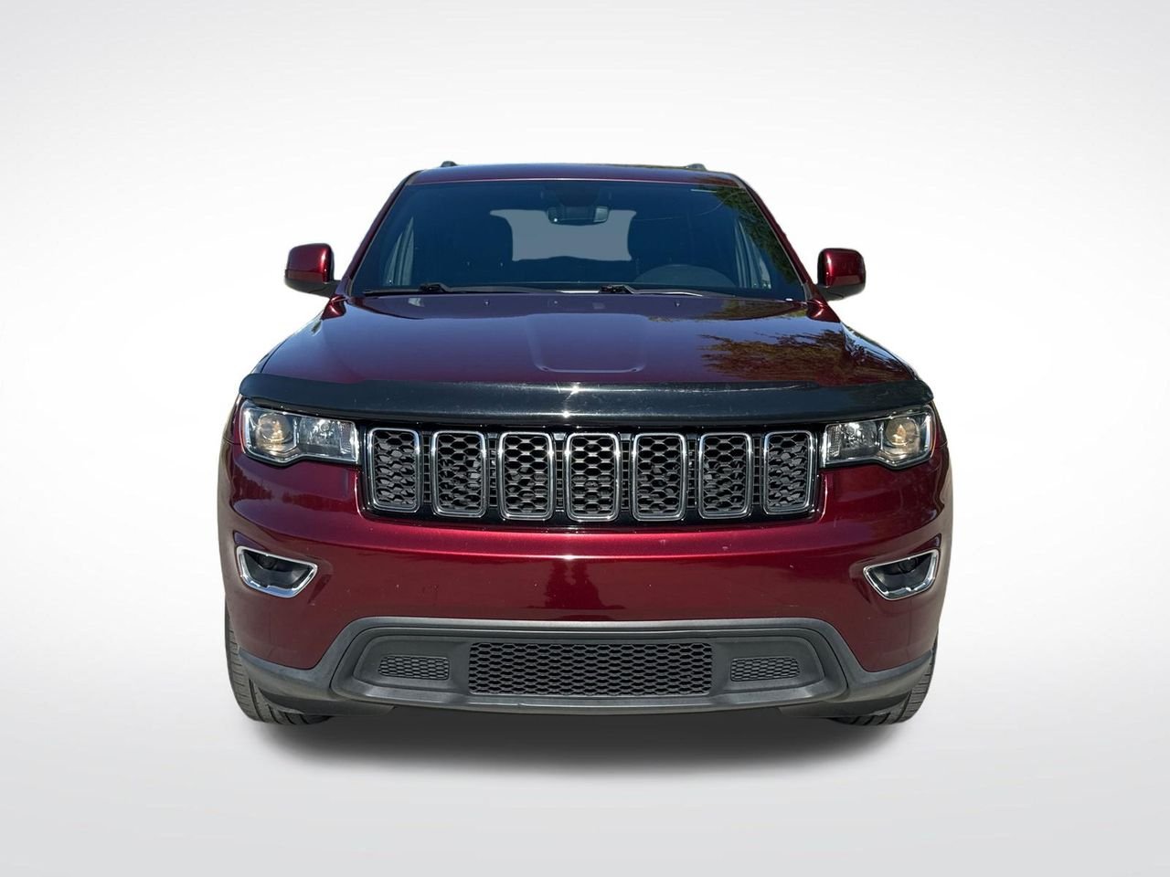 Used 2019 Red Jeep Laredo E image 2