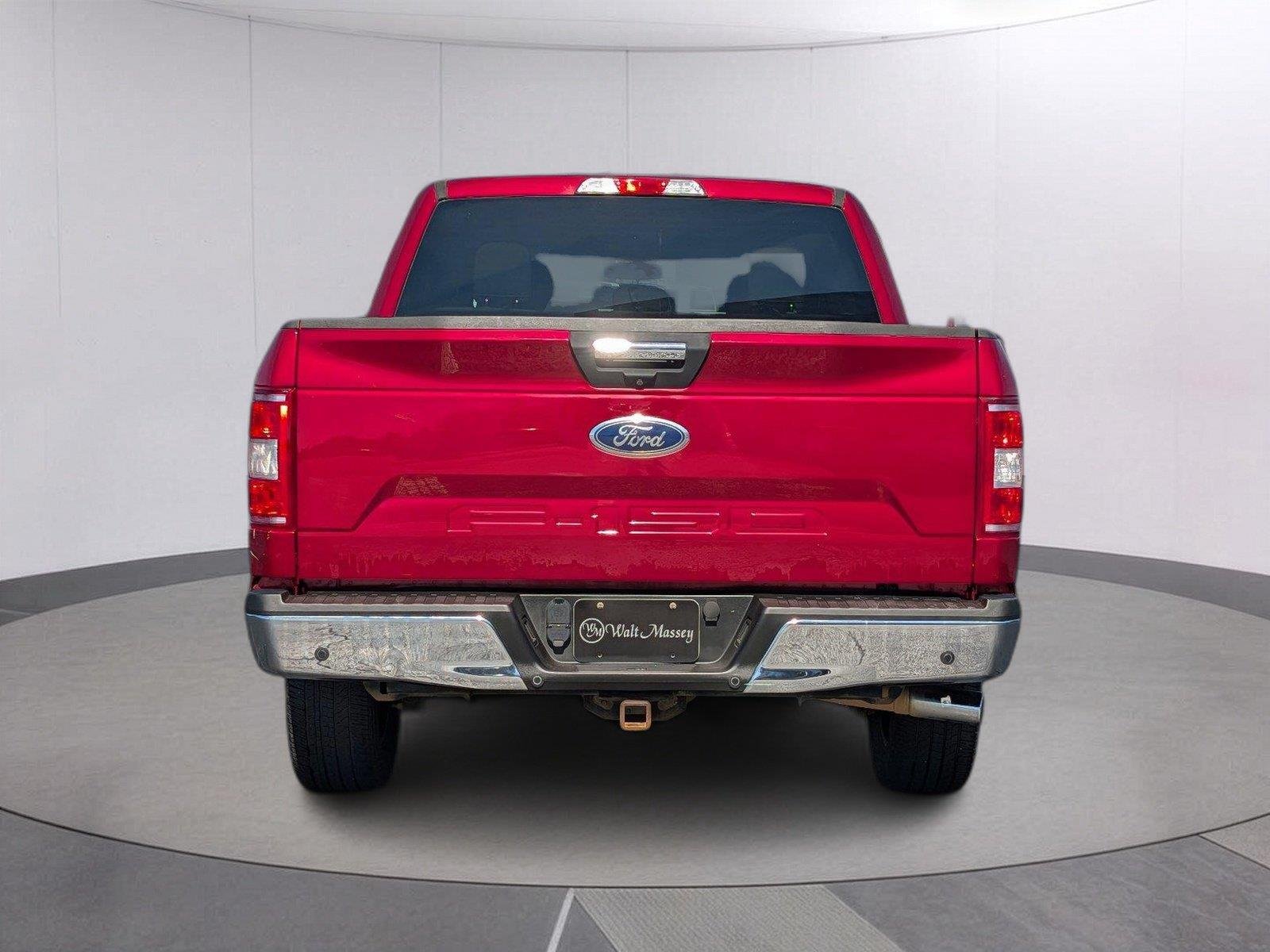 Used 2018 Ruby Red Metallic Tinted Clearcoat Ford XLT image 4