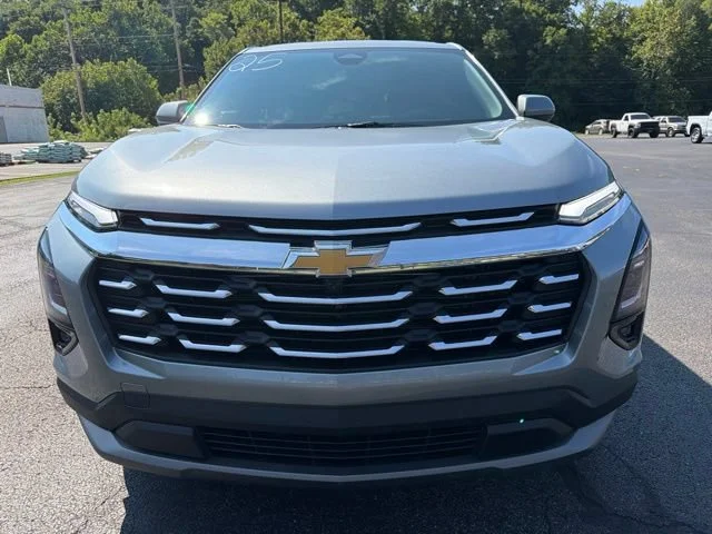 New 2027 Sterling Gray Metallic Chevrolet LT image 7