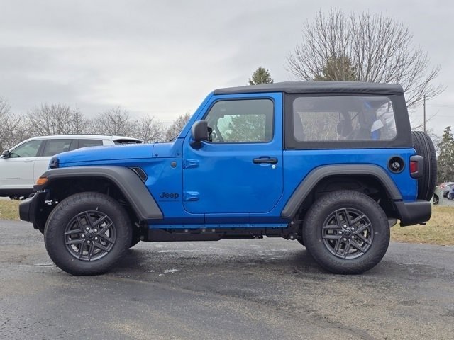 New 2026 Hydro Blue Pearl-Coat Exterior Paint Jeep Sport image 21