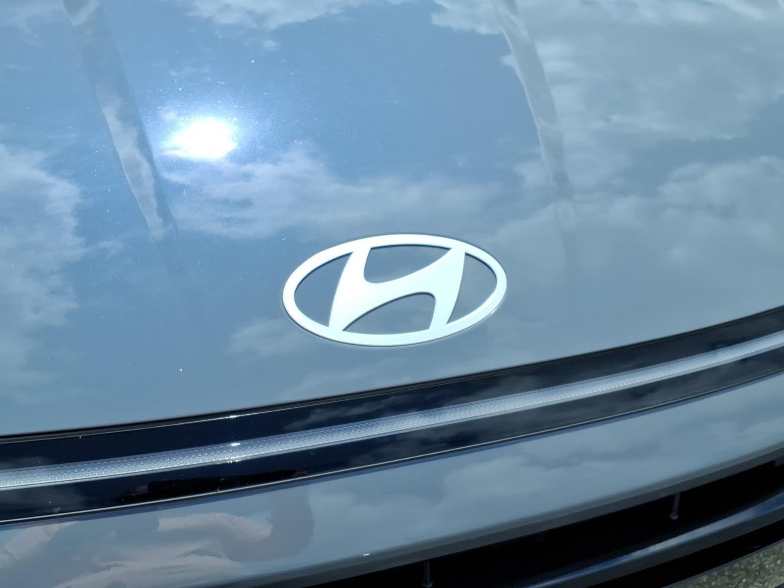 Used 2024 Transmission Blue Hyundai SEL image 7