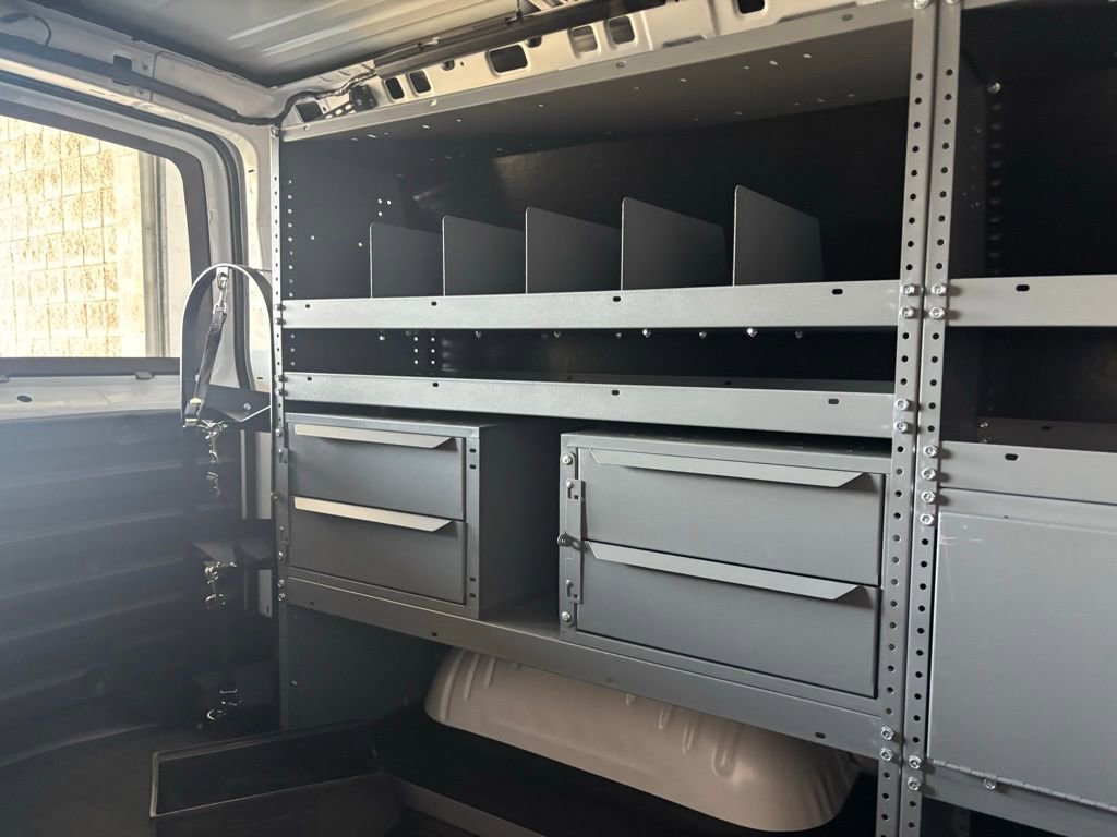 2025 Chevrolet Express Cargo Work Van - Photo 7